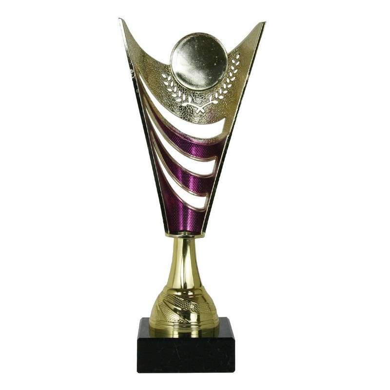 Celebrate in Style with Elegant Flute Cups